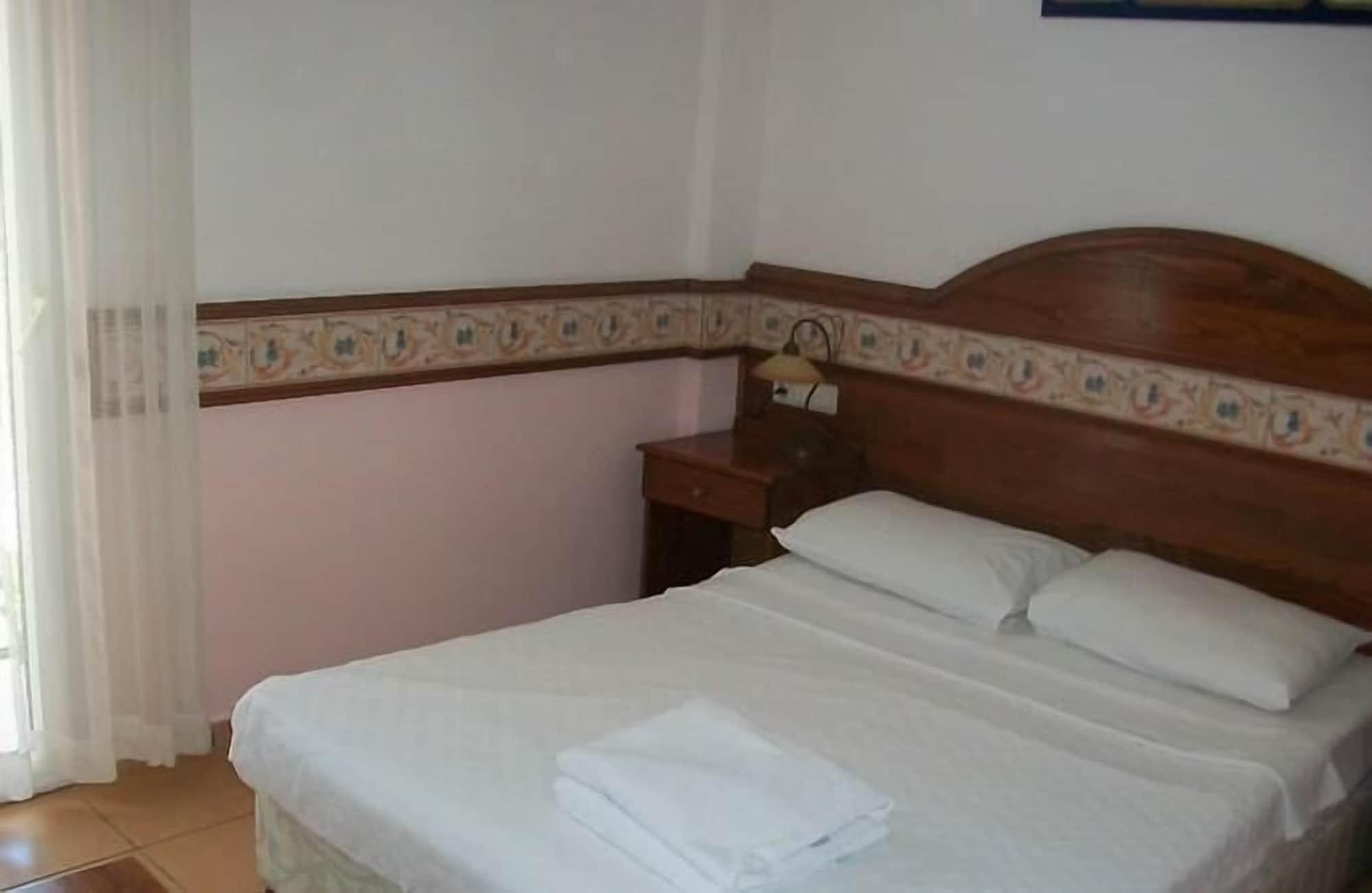 Kriss Otel Ортакент Экстерьер фото