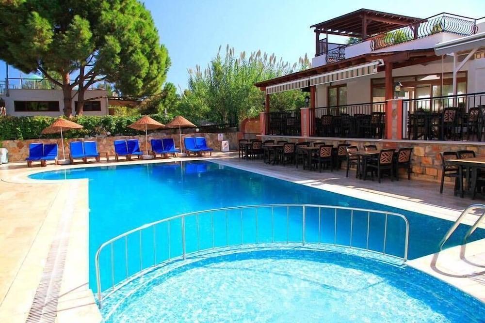 Kriss Otel Ортакент Экстерьер фото